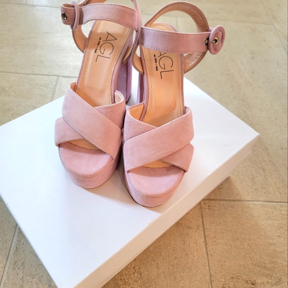 New In Box. Agl Platform